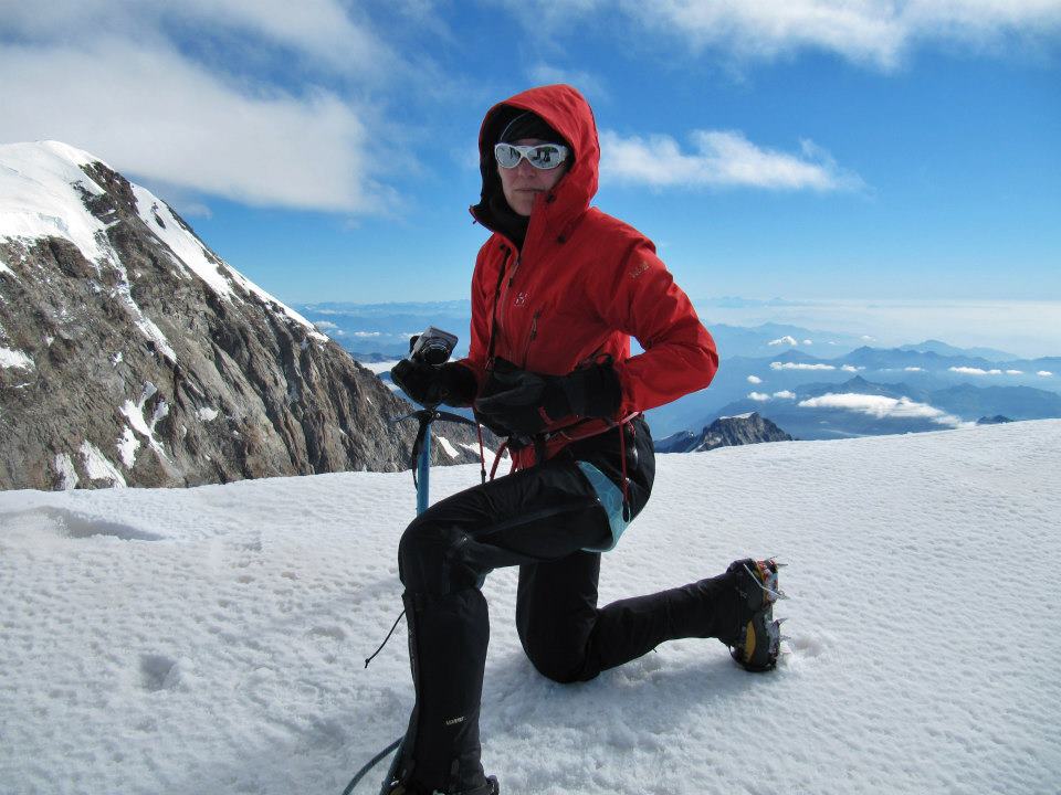 405956_10151071124298542_496873502_n